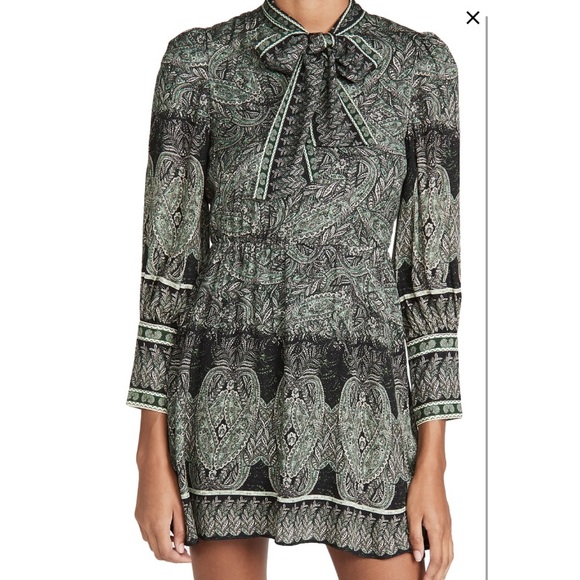 Host pick! Alice + Olivia Tanisha Flare dress with neck tie - Picture 7 of 9